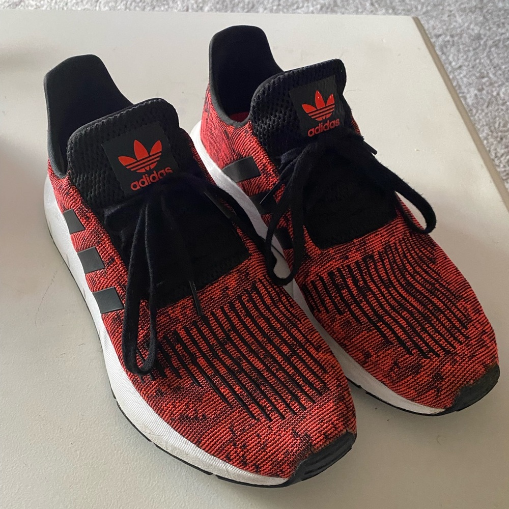 Men’s Adidas Size 11 Shoes